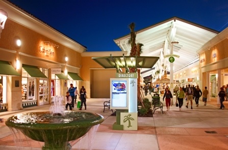 Vera Bradley Outlet–Orlando Premium Outlets